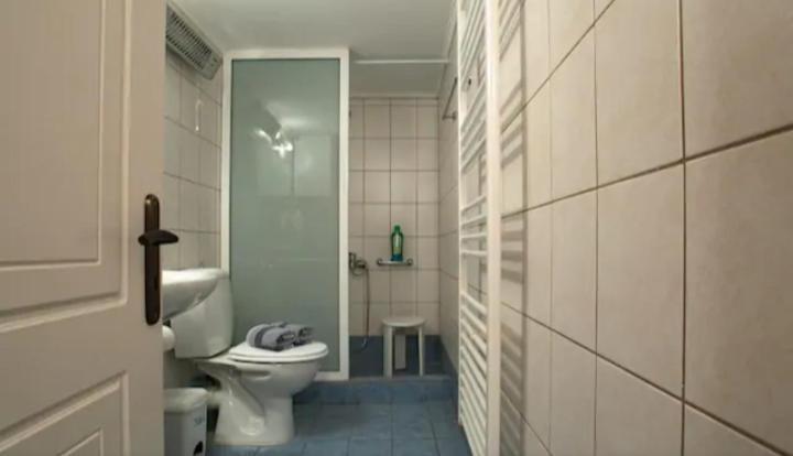 شقة Amphitrite'S House Néon Oítilon المظهر الخارجي الصورة
